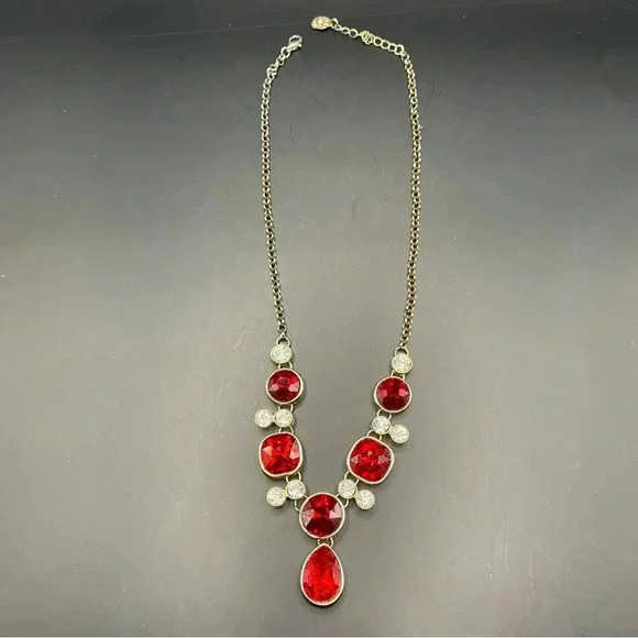VGT Ruby Gold-tone Rhinestone Crystal Jewelry Set Necklace Earrings Bracelet - Picture 2 of 11